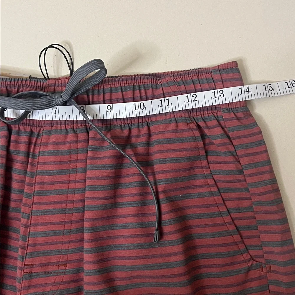 PrAna Men's Small Pull On Metric E-Waist Board Stretch 8